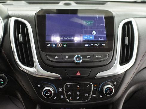 Used 2020 Chevrolet Equinox Premier FWD image 16