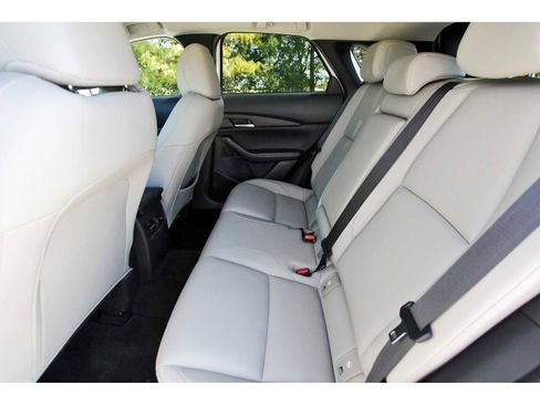 Used 2025 MAZDA CX-30 AWD 2.5 S w/ Preferred Package image 11