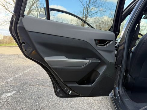 Used 2024 Subaru Crosstrek 2.5i Sport w/ Crosstrek Mirror Package image 19