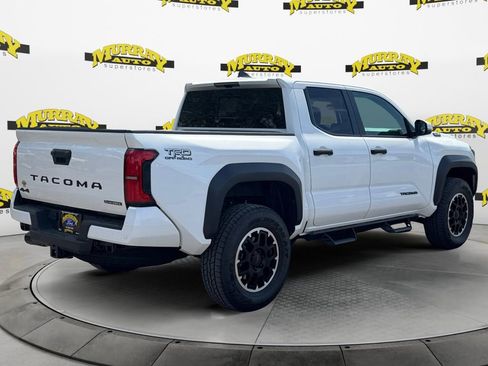 Used 2024 Toyota Tacoma TRD Off-Road w/ TRD Off Road Upgrade Package AWD/4WD image 7
