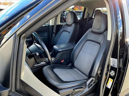 Used 2022 Chevrolet Colorado Z71 image 10