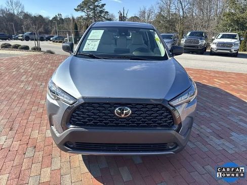 Used 2022 Toyota Corolla Cross L image 31