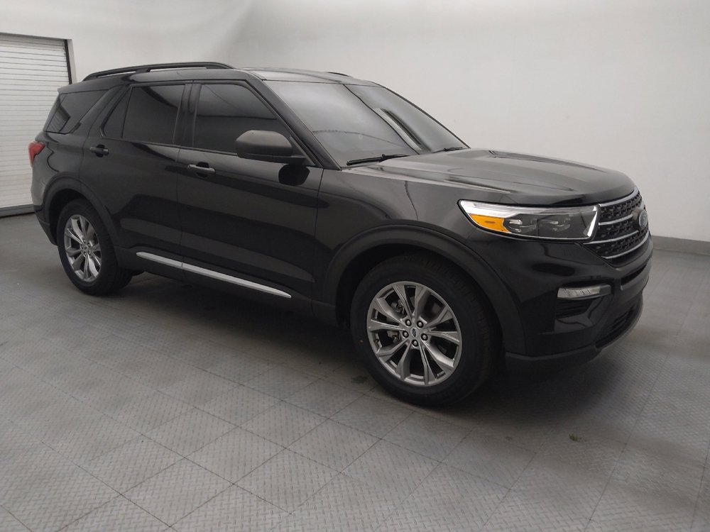 Used 2023 Ford Explorer XLT w/ Equipment Group 202A RWD image 11