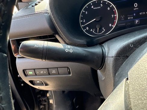 Used 2021 Nissan Sentra SV FWD image 27