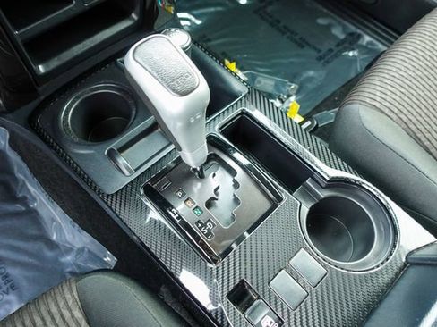 Used 2024 Toyota 4Runner TRD Off-Road image 25