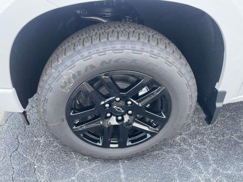 New 2026 Chevrolet Silverado 1500 RST w/ LPO, Dark Essentials Package image 7