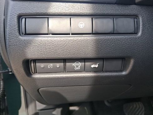 New 2026 Nissan Rogue SV AWD/4WD image 27