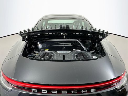 Used 2024 Porsche 911 Carrera 4S image 25