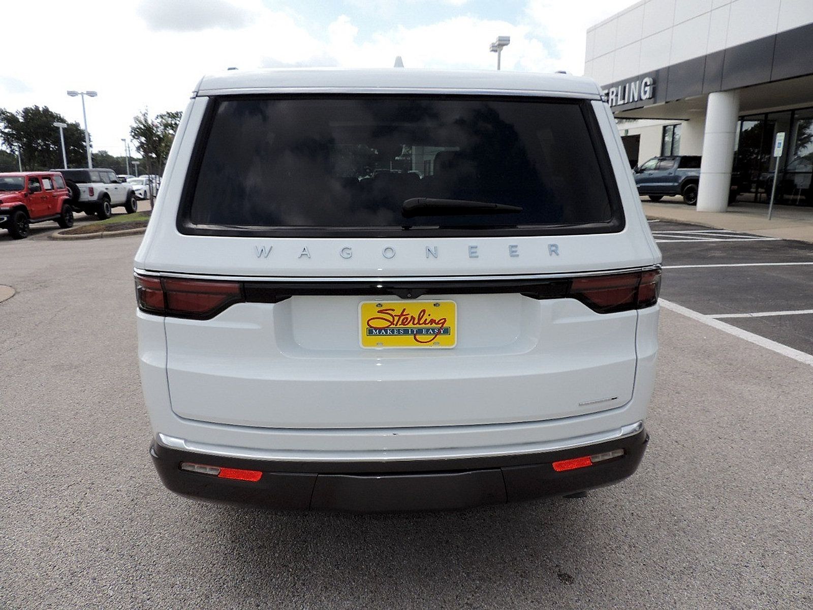 Used 2022 Jeep Wagoneer Series I w/ Premium Group I RWD image 6