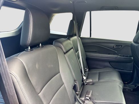 Used 2023 Honda Passport EX-L image 27