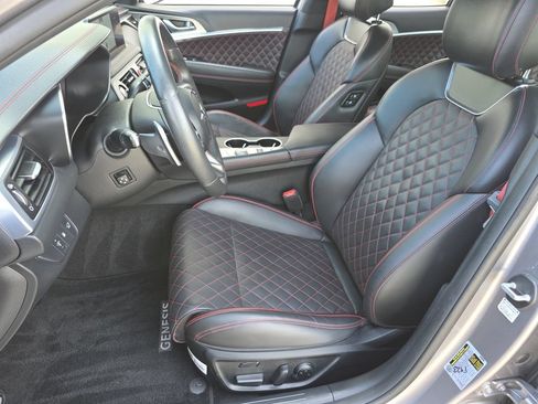 Used 2023 Genesis G70 3.3T w/ Sport Prestige Package AWD/4WD image 11
