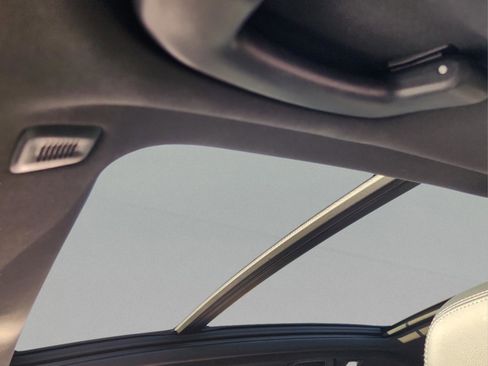 Used 2023 BMW X3 sDrive30i w/ M Sport Package image 15