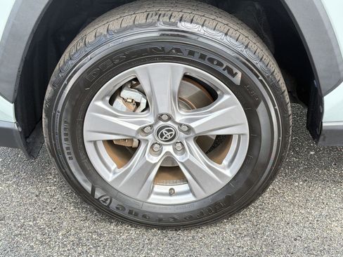 Certified 2023 Toyota RAV4 XLE w/ Convenience Package FWD image 12