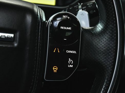 Used 2022 Land Rover Range Rover Sport HSE Silver Edition image 35