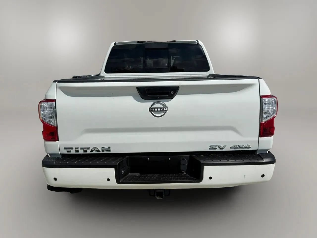 Used 2023 Nissan Titan SV w/ SV Convenience Package AWD/4WD image 6