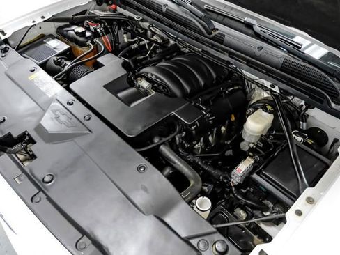 Used 2018 Chevrolet Silverado 1500 LT w/ All Star Edition image 53