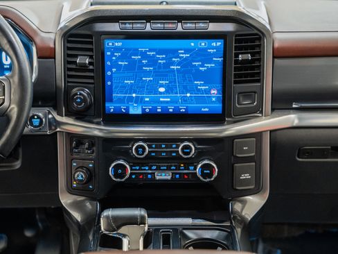 Certified 2023 Ford F150 Lariat w/ Equipment Group 502A High image 28