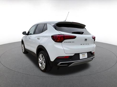 Used 2025 Buick Encore GX Preferred image 11