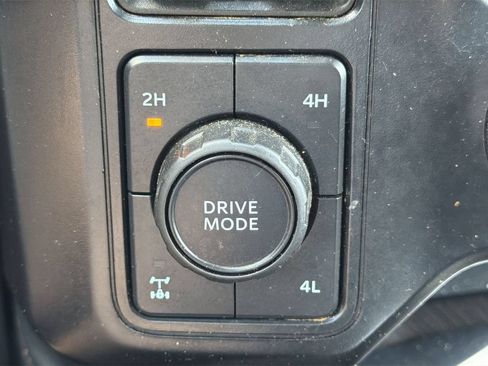 Used 2024 Ford F250 Platinum AWD/4WD image 34