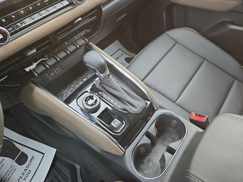 Used 2024 GMC Canyon Denali w/ LPO, Denali Black Edition image 25