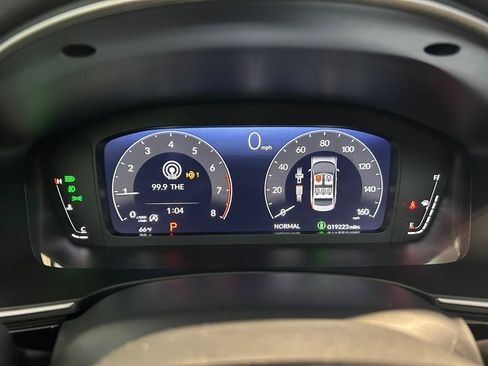 Used 2024 Honda Civic Touring image 15