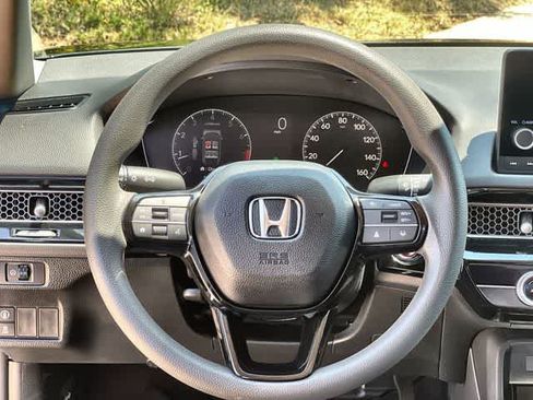 Used 2023 Honda Civic LX image 17