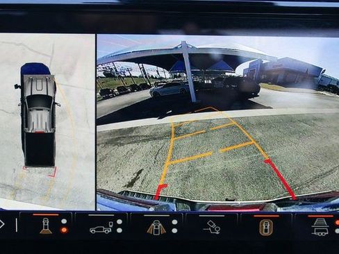 Used 2025 GMC Sierra 2500 AT4 AWD/4WD image 35