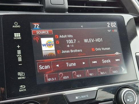 Used 2018 Honda Civic EX image 17
