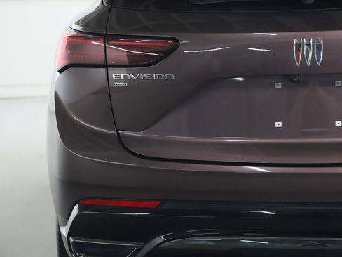 Used 2025 Buick Envision Sport Touring image 42