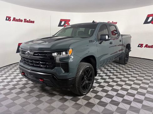 Used 2026 Chevrolet Silverado 1500 LT Trail Boss w/ LT Trail Boss Premium Package AWD/4WD image 1