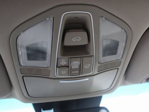 Used 2018 Hyundai Santa Fe Limited w/ Cargo Package image 26