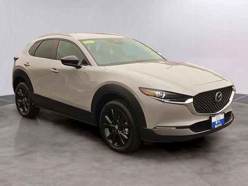 Used 2025 MAZDA CX-30 AWD 2.5 S w/ Select Sport Pkg image 3