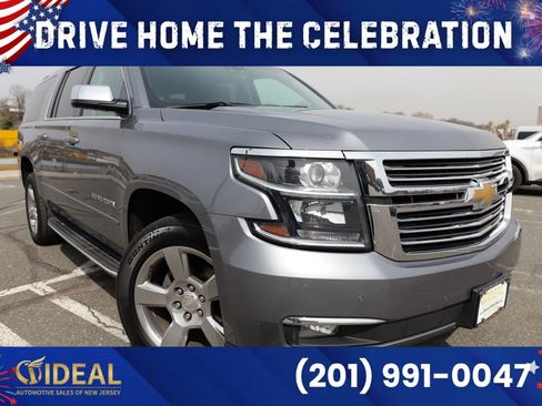 Used 2018 Chevrolet Suburban Premier AWD/4WD image 1
