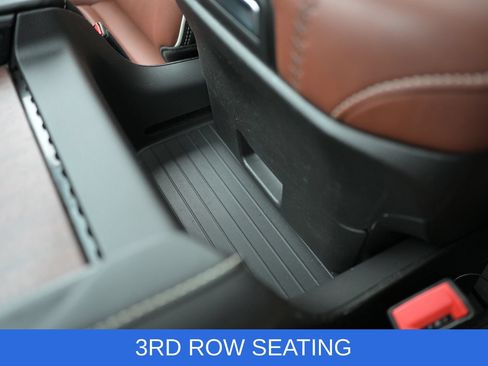 Used 2023 GMC Yukon XL Denali Ultimate w/ LPO, Floor Liner Package AWD/4WD image 28