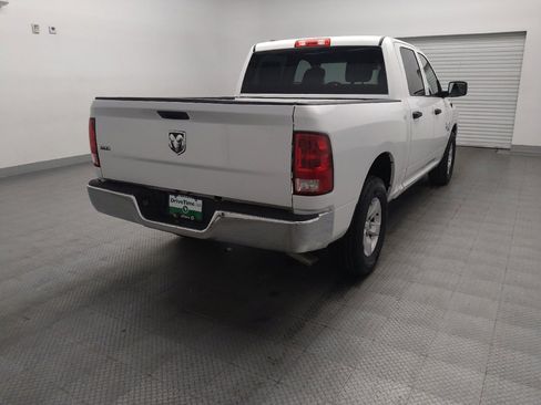 Used 2022 RAM 1500 Classic SLT RWD image 7
