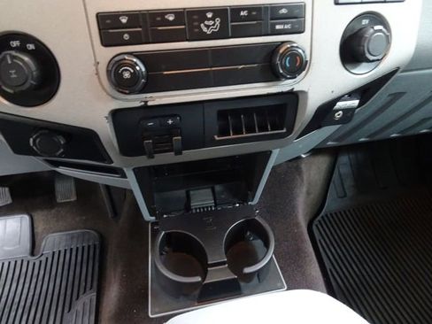 Used 2015 Ford F250 XLT w/ XLT Value Package image 33