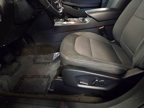 Used 2018 Ford Explorer XLT w/ Equipment Group 201A image 20