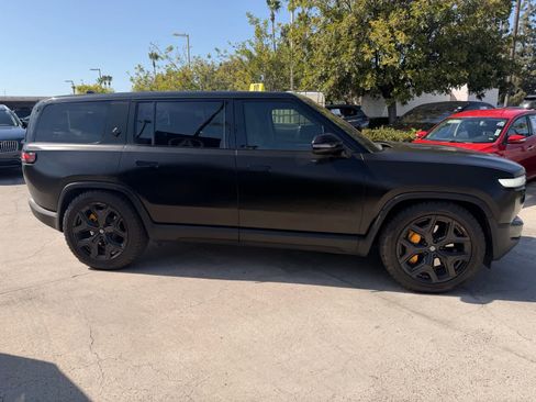 Used 2023 Rivian R1S Adventure AWD/4WD image 6