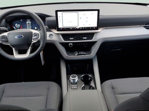 New 2026 Ford Explorer Active AWD/4WD image 19