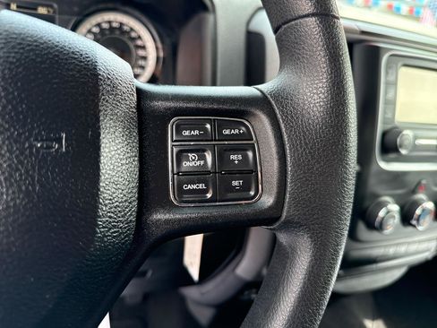 Used 2019 RAM 1500 Express w/ Express Value Package AWD/4WD image 13