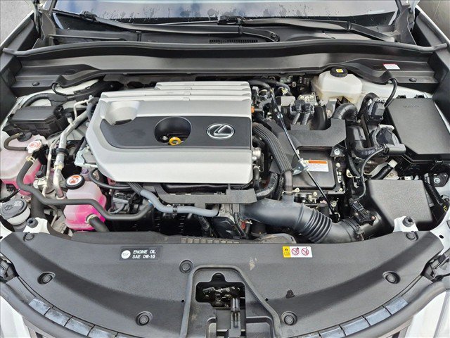 Used 2024 Lexus UX 250h FWD w/ Premium Package image 23