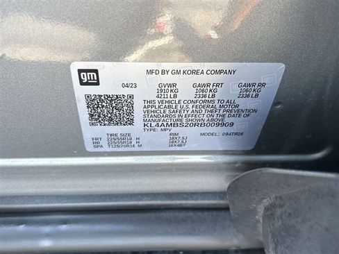 Certified 2024 Buick Encore GX Preferred w/ Comfort Package FWD image 32