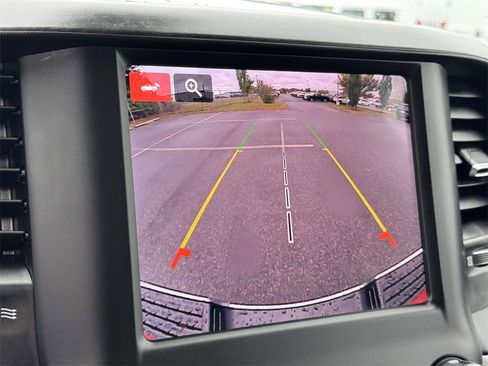 Used 2024 RAM 2500 Big Horn w/ Bed Utility Group image 18