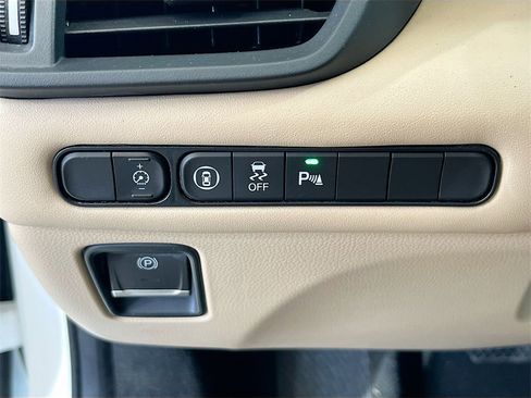 Used 2024 Acura TLX w/ Technology Package image 10