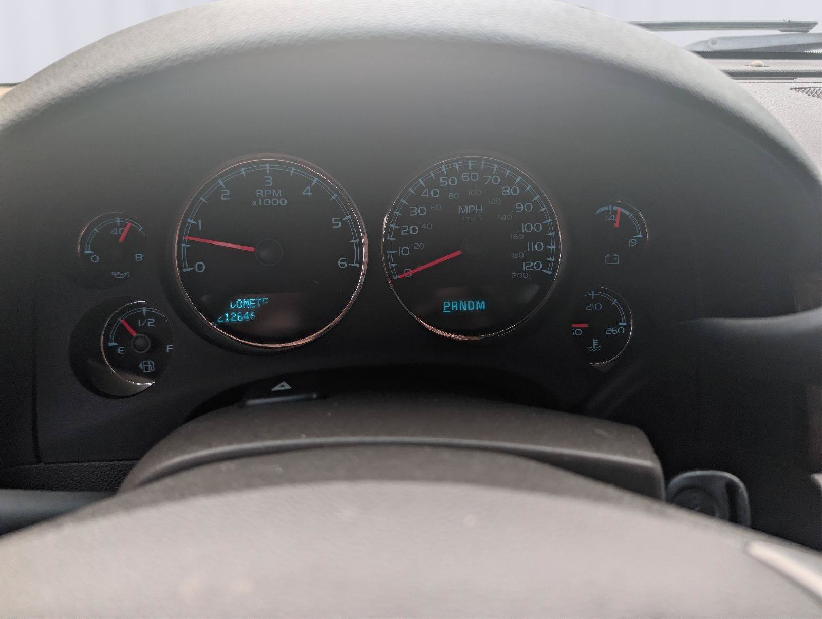 Used 2011 GMC Yukon XL Denali AWD/4WD image 29