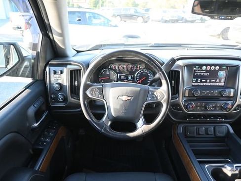 Used 2018 Chevrolet Silverado 1500 LTZ w/ LTZ Plus Package image 13