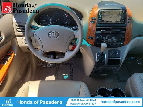 Used 2009 Toyota Sienna XLE w/ Towing Prep Pkg FWD image 10