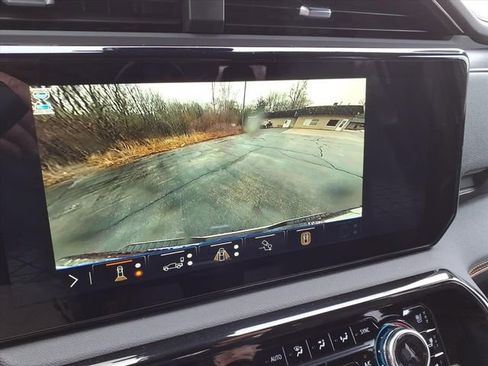 New 2026 GMC Sierra 2500 AT4 w/ AT4 Preferred Package image 32