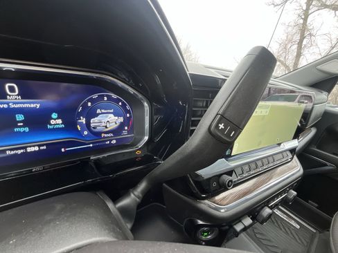 Certified 2024 Chevrolet Silverado 1500 LT image 16