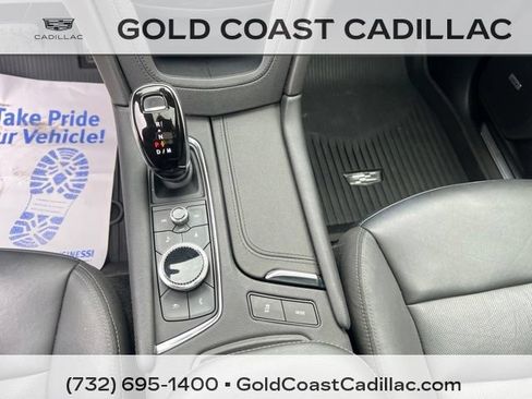 Used 2020 Cadillac XT5 Premium Luxury w/ LPO, Floor Liner Package FWD image 25